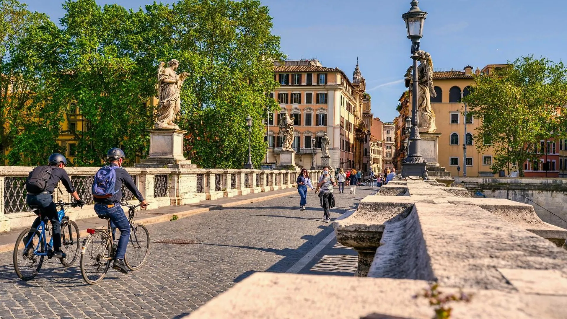 Rome Centre 5Min - Cozy Apartment & Patio Italia